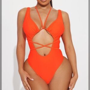Fashion Nova Valentina Strappy One Piece Swimsuit Orange Medium NWT